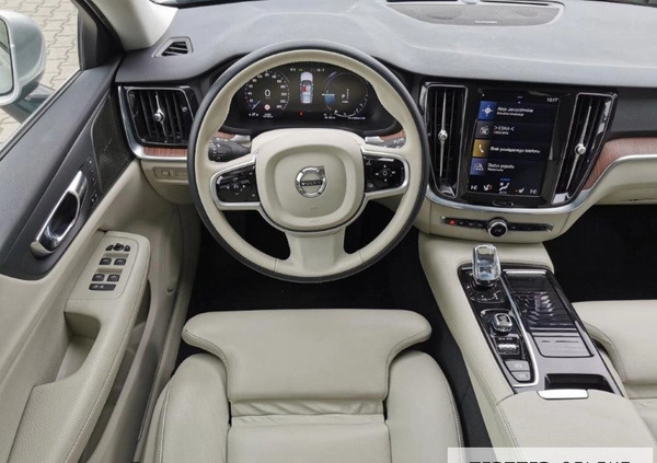 Volvo V60 cena 159900 przebieg: 67080, rok produkcji 2020 z Kościerzyna małe 529